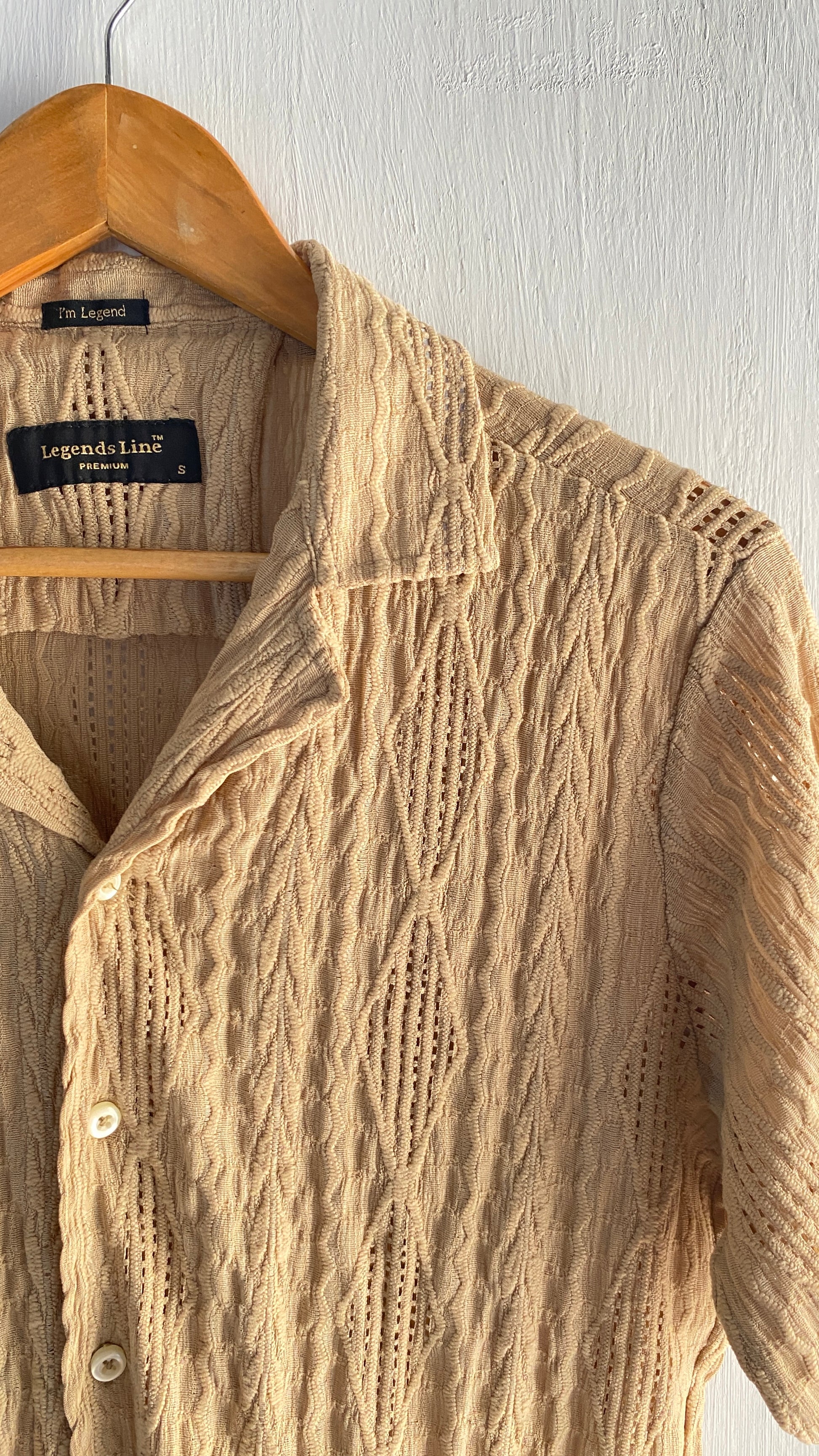 Knitted shirt