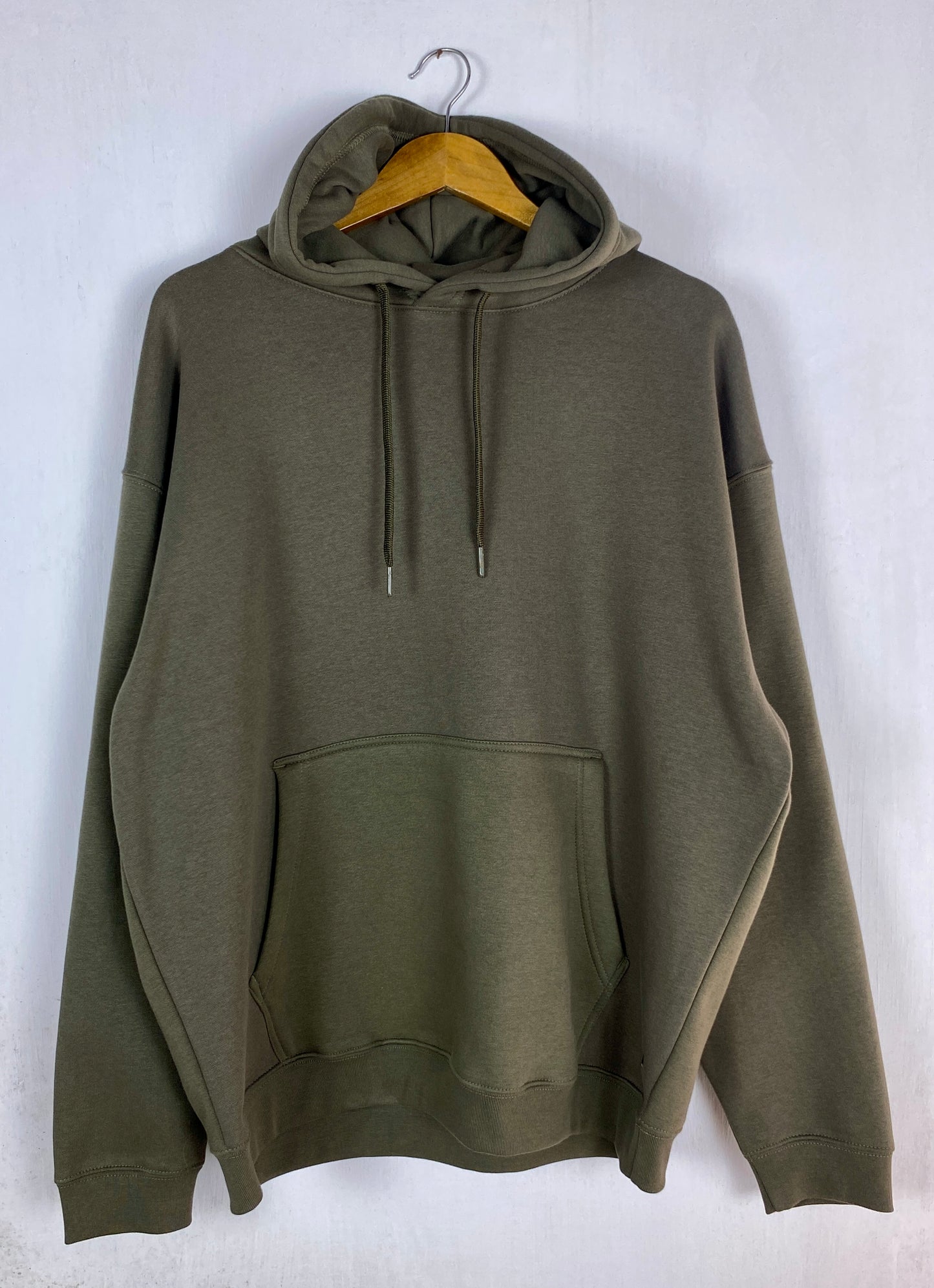 Unisex Basic Fleece Hoodie