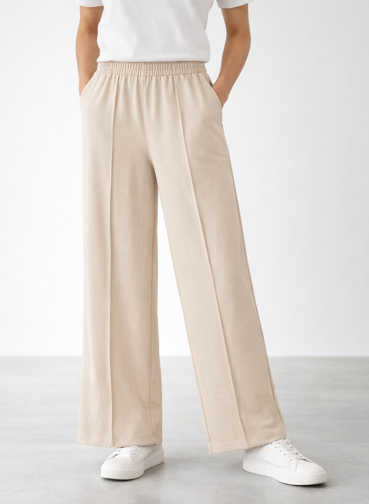Pleated Wide Leg Trouser