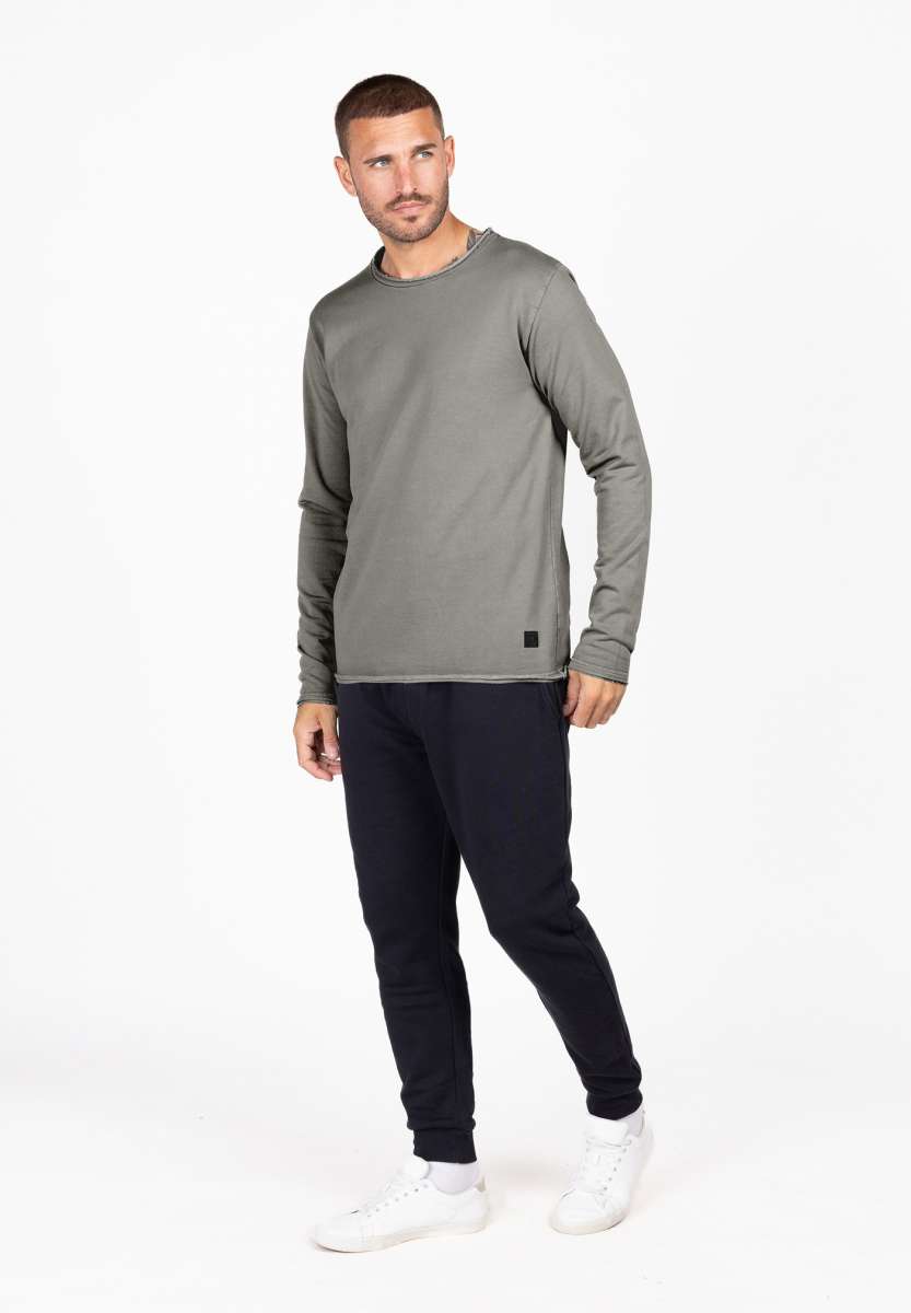 Men’s Cotton Round Neck Long Sleeve Sweatshirt – Washed Casual Fit